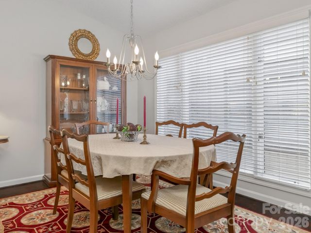 136 Deerlake Drive, Asheville, NC 28803