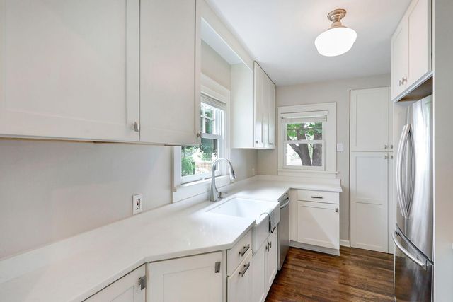 5248 Beard Avenue S, Minneapolis, MN 55410