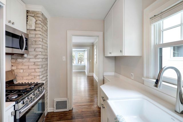 5248 Beard Avenue S, Minneapolis, MN 55410