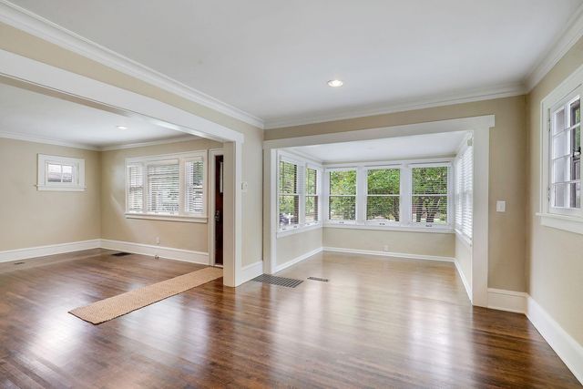 5248 Beard Avenue S, Minneapolis, MN 55410