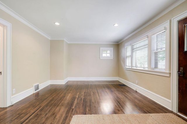 5248 Beard Avenue S, Minneapolis, MN 55410