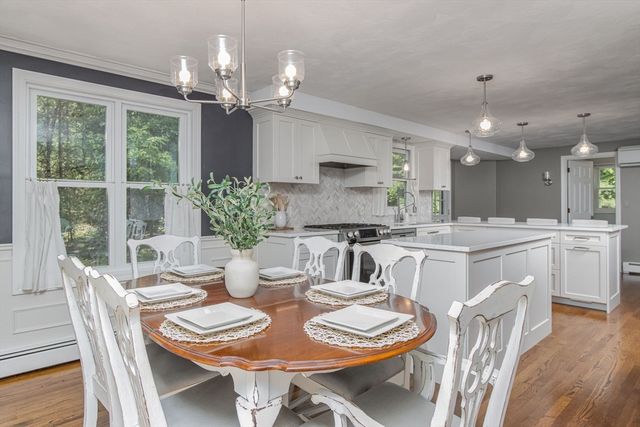 561 Old Dunstable Rd, Groton, MA 01450