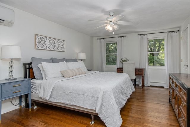 561 Old Dunstable Rd, Groton, MA 01450