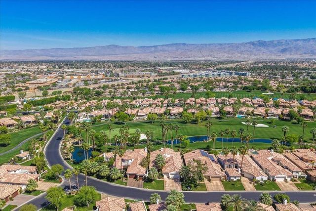 48610 Vista Estrella, La Quinta, CA 92253