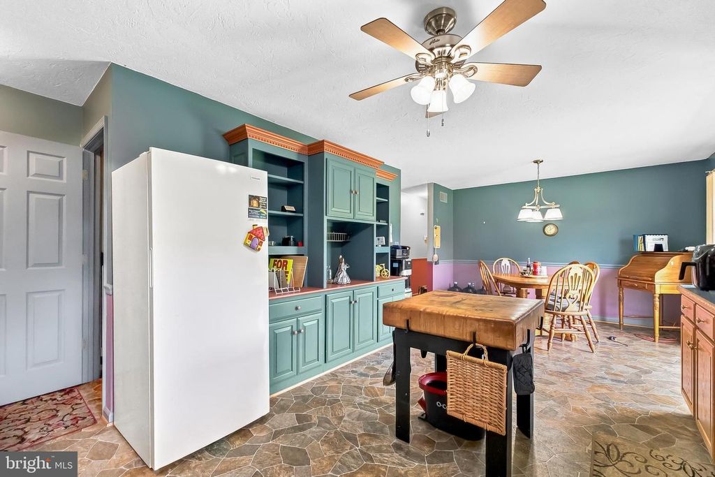 Image 12 of property listing at 747 MCGLAUGHLIN RD, Fairfield, PA 17320