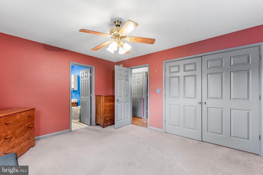 Image 18 of property listing at 747 MCGLAUGHLIN RD, Fairfield, PA 17320