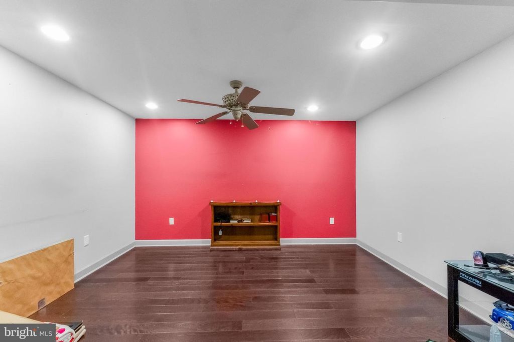 Image 25 of property listing at 747 MCGLAUGHLIN RD, Fairfield, PA 17320