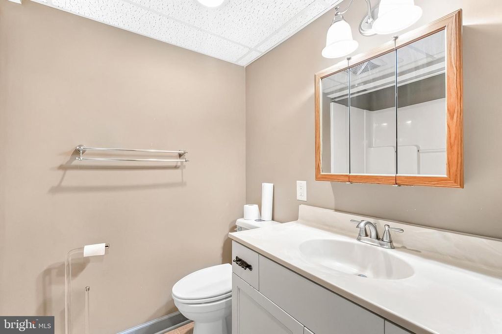 Image 30 of property listing at 747 MCGLAUGHLIN RD, Fairfield, PA 17320