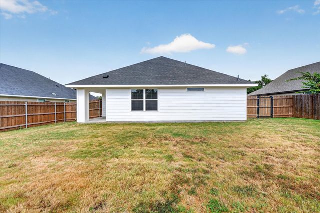 106 Clover Circle, Weatherford, TX 76086