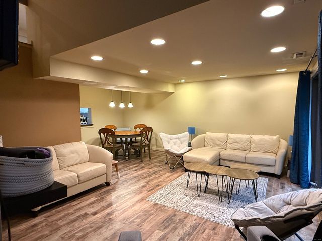 92 Shepards Knoll Drive 92, Hamden, CT 06514