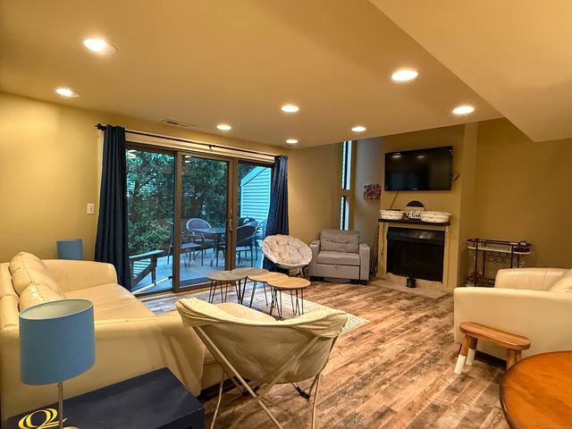 92 Shepards Knoll Drive 92, Hamden, CT 06514