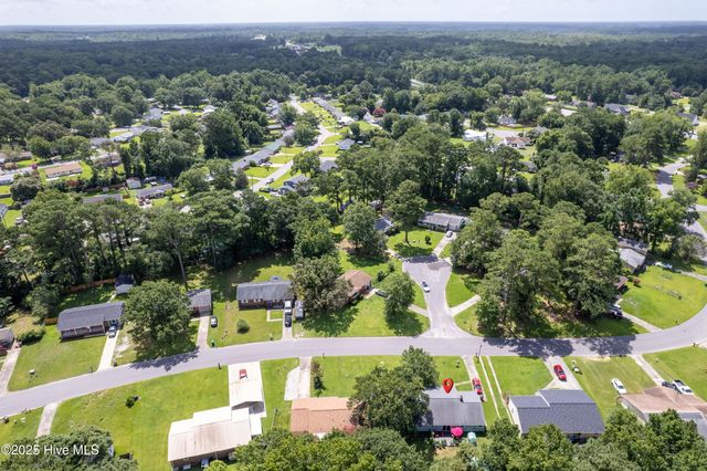 2517 Country Club Road, Jacksonville, NC 28546