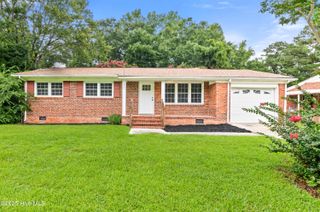 2517 Country Club Road, Jacksonville, NC 28546