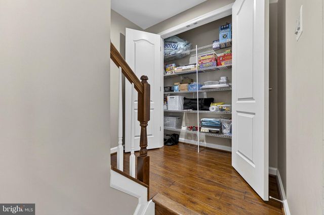 42558 SUNSET RIDGE SQ, Ashburn, VA 20148