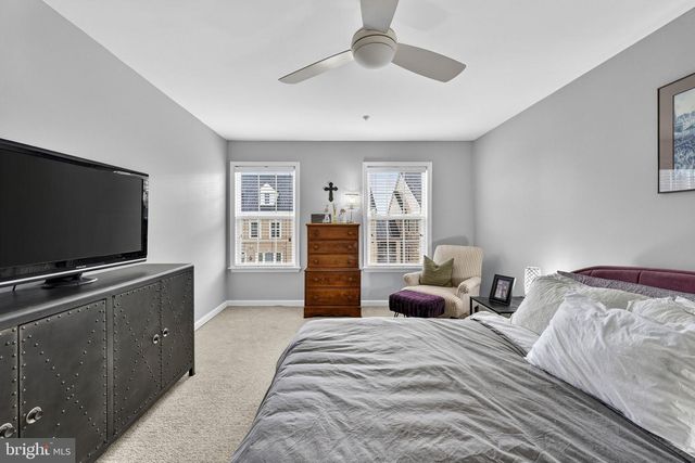 42558 SUNSET RIDGE SQ, Ashburn, VA 20148