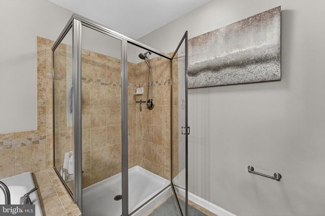 42558 SUNSET RIDGE SQ, Ashburn, VA 20148