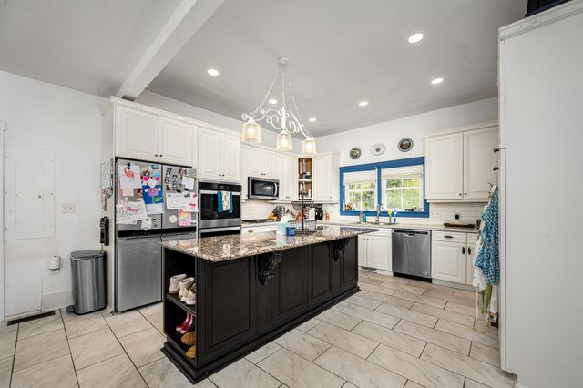 500 NE Atlantic St, Tullahoma, TN 37388