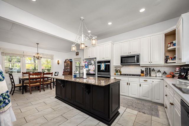 500 NE Atlantic St, Tullahoma, TN 37388