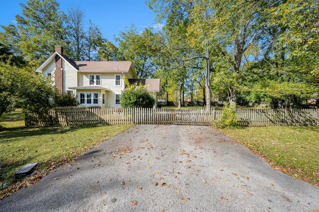 500 NE Atlantic St, Tullahoma, TN 37388