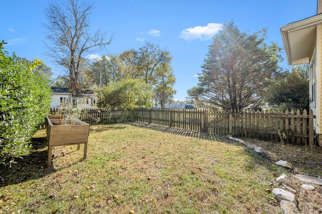 500 NE Atlantic St, Tullahoma, TN 37388