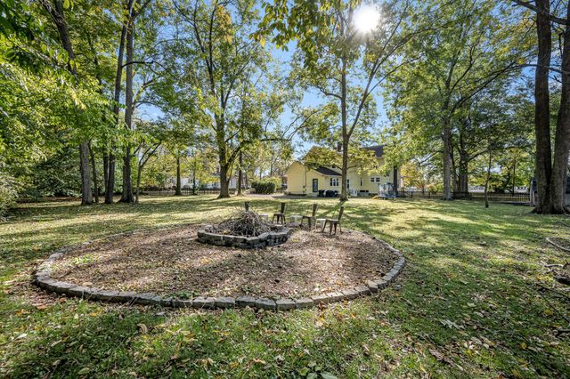 500 NE Atlantic St, Tullahoma, TN 37388