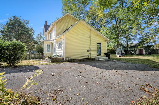 500 NE Atlantic St, Tullahoma, TN 37388