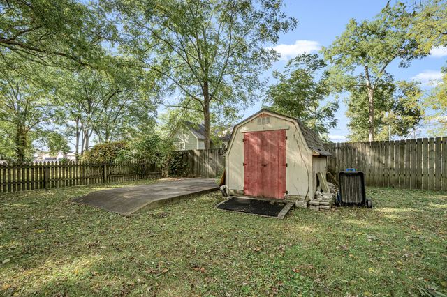 500 NE Atlantic St, Tullahoma, TN 37388