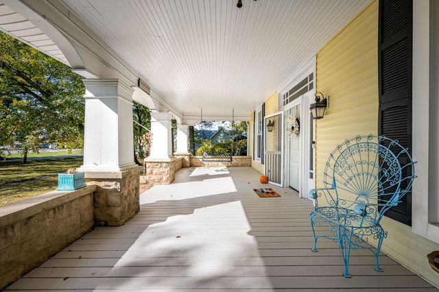 500 NE Atlantic St, Tullahoma, TN 37388