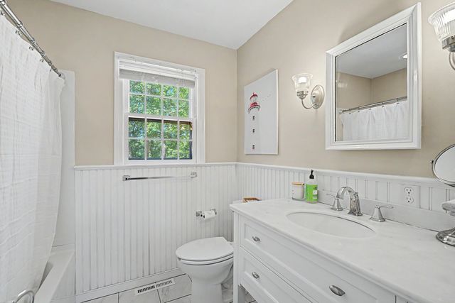 32 Indian Field Drive, East Dennis, MA 02641