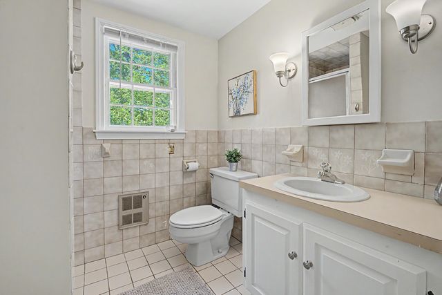32 Indian Field Drive, East Dennis, MA 02641