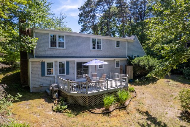 32 Indian Field Drive, East Dennis, MA 02641