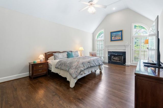 1347 Waterford Green Close, Marietta, GA 30068