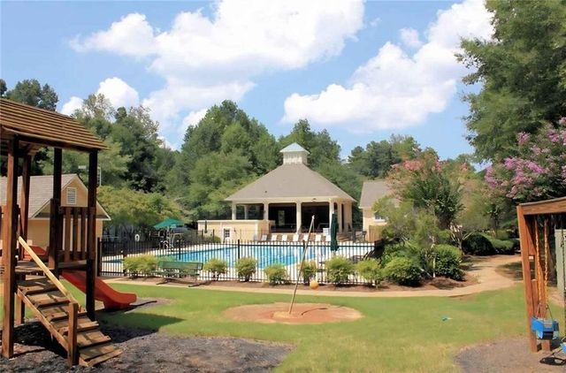 1347 Waterford Green Close, Marietta, GA 30068