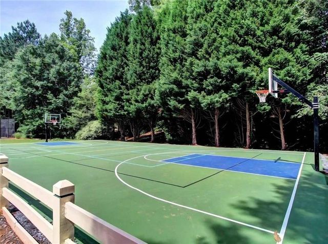 1347 Waterford Green Close, Marietta, GA 30068