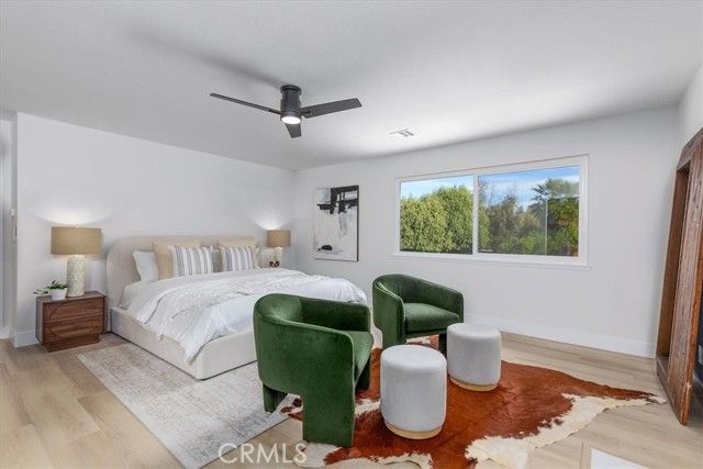 10900 Remmet Avenue, Chatsworth (los Angeles), CA 91311