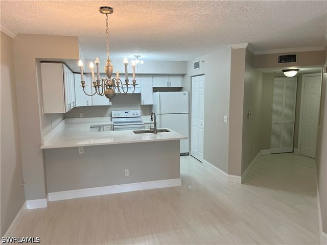 8735 River Homes LN 6-108, Bonita Springs, FL 34135