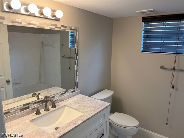 8735 River Homes LN 6-108, Bonita Springs, FL 34135