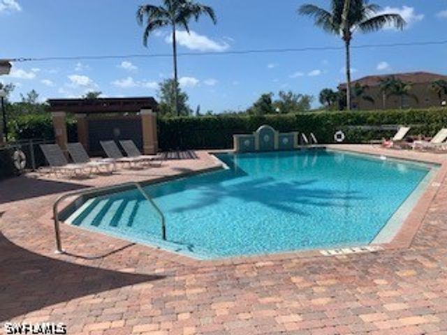 8735 River Homes LN 6-108, Bonita Springs, FL 34135
