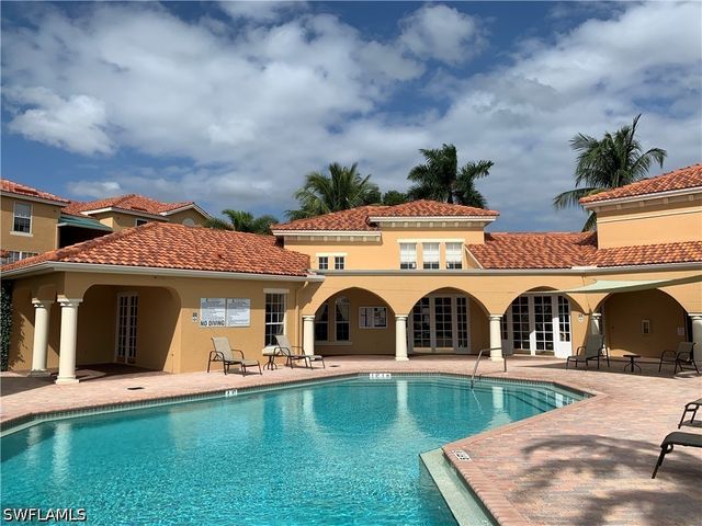 8735 River Homes LN 6-108, Bonita Springs, FL 34135