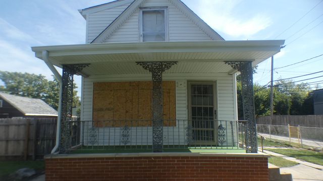 4053 Rose Avenue, Lyons, IL 60534