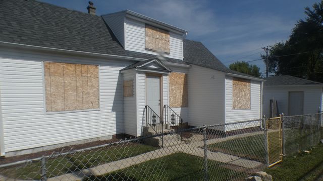 4053 Rose Avenue, Lyons, IL 60534