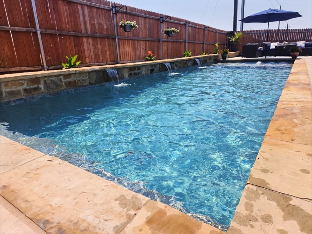 120 Wagon Mound, Waxahachie, TX 75167