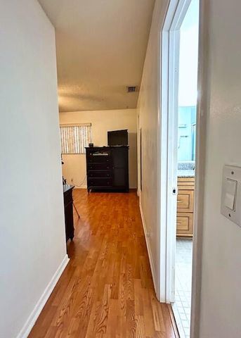 10551 Country Club Terrace, Boca Raton, FL 33428