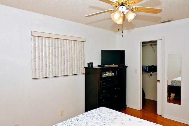 10551 Country Club Terrace, Boca Raton, FL 33428