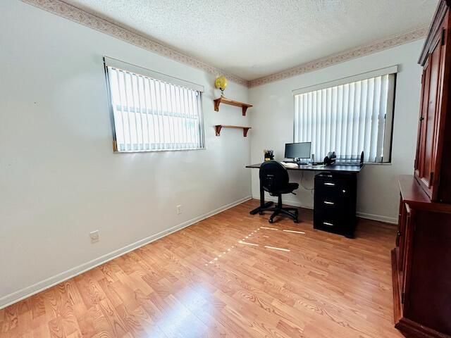 10551 Country Club Terrace, Boca Raton, FL 33428