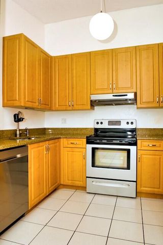 10551 Country Club Terrace, Boca Raton, FL 33428