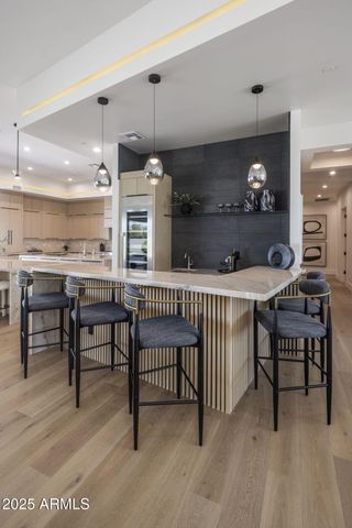 3374 E AQUARIUS Court, Chandler, AZ 85249