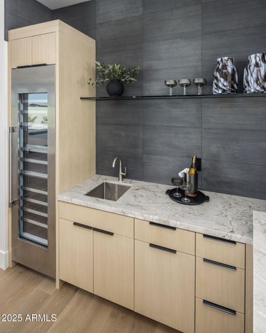 3374 E AQUARIUS Court, Chandler, AZ 85249