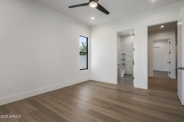 3374 E AQUARIUS Court, Chandler, AZ 85249