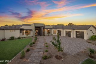 3374 E AQUARIUS Court, Chandler, AZ 85249